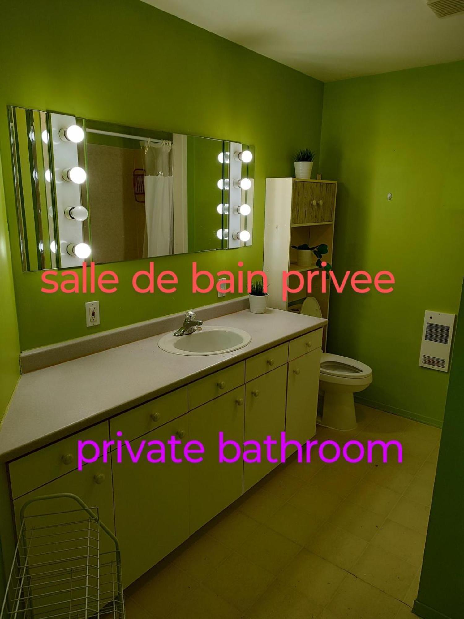 Welcome To Airbnb Saint-Jean-sur-Richelieu Rum bild